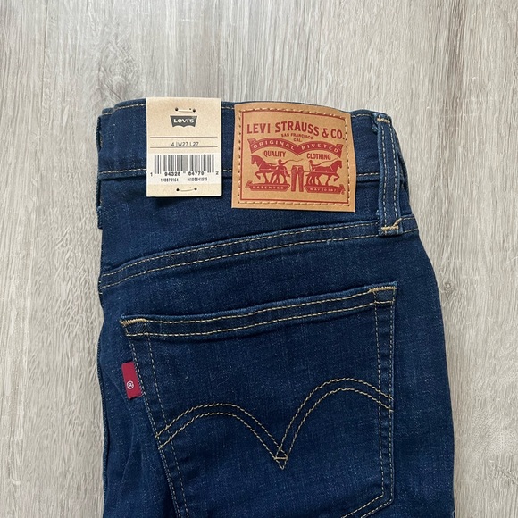 Levi's boyfriend jeans - Picture 7 of 12